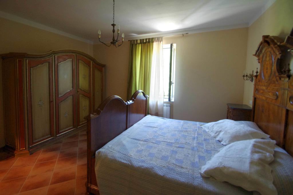 Agriturismo Mulino Del Castello Nasino Værelse billede